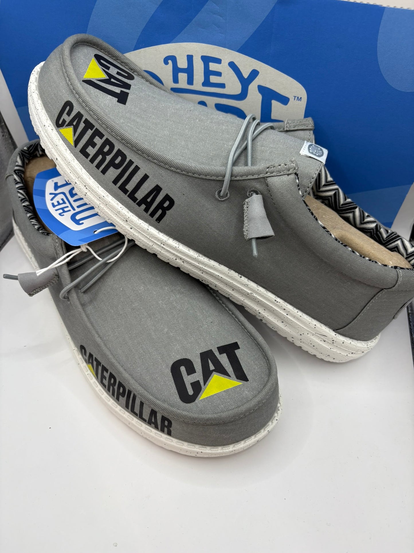 Custom Cat Heavy Equipment Dude Shoes – Lightweight Slip-On Casual Comfort Shoes