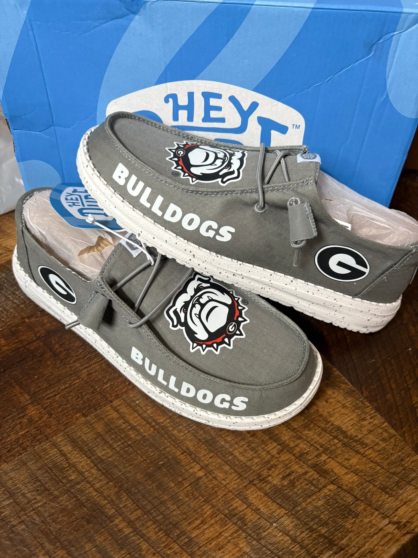 Custom UGA Bulldogs Football Dude Shoes – Lightweight Slip-On Casual Comfort Shoes