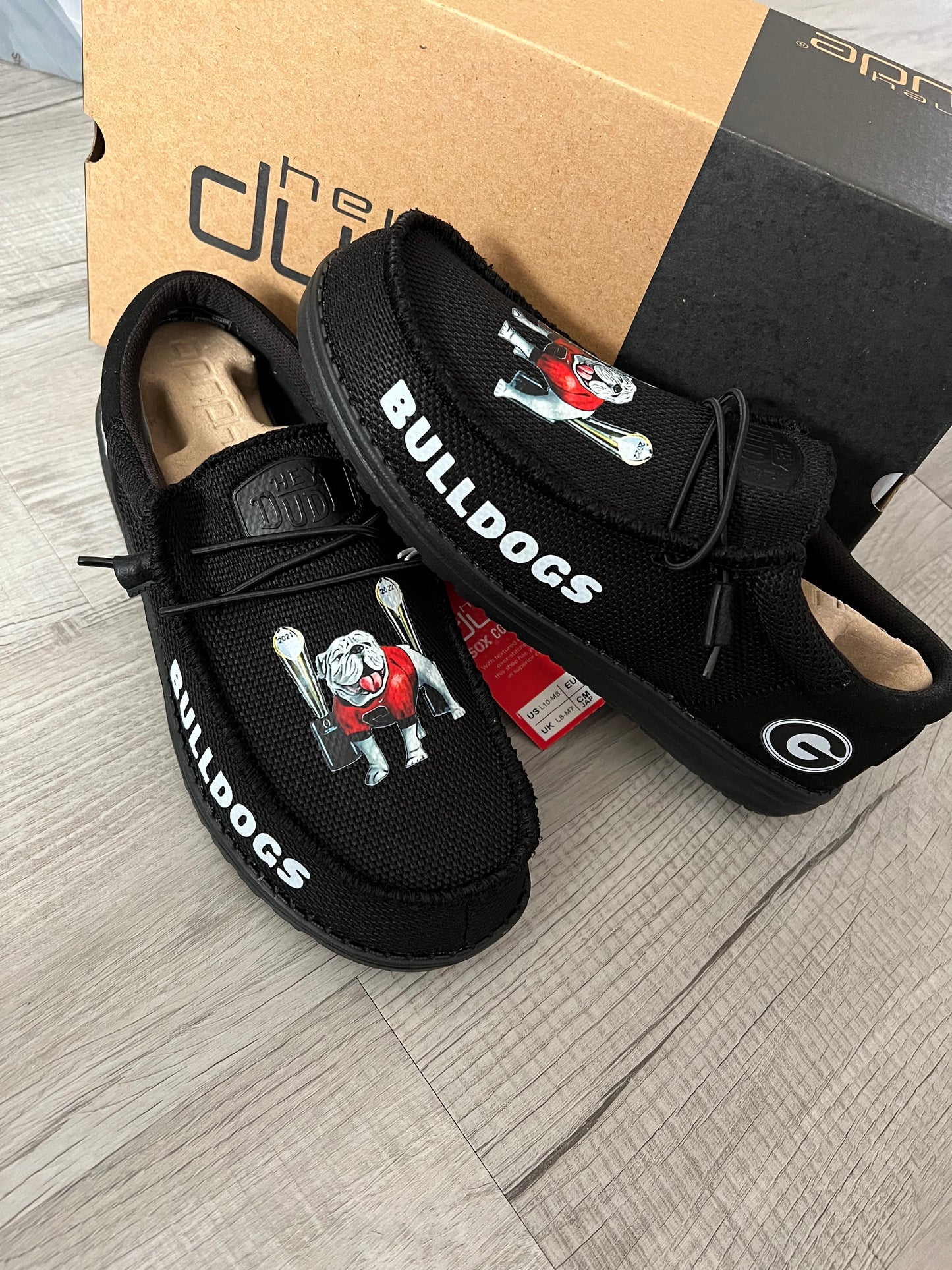 Custom UGA Bulldogs Football Dude Shoes – Lightweight Slip-On Casual Comfort Shoes